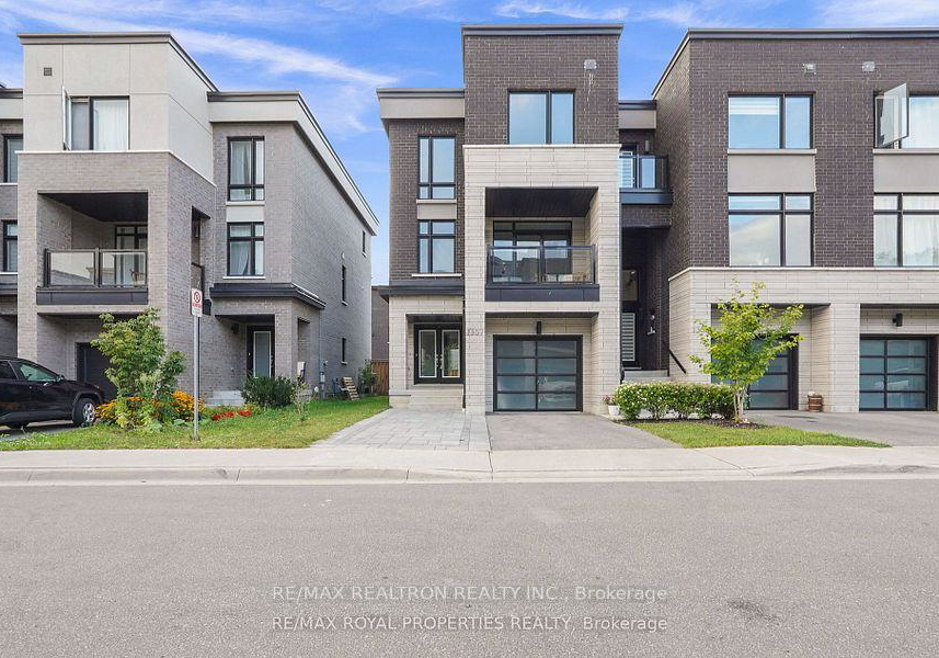 1357-gull-crossing-pickering-ontario-e13472468