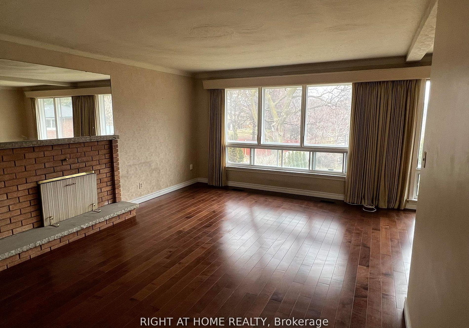 9-waterfield-drive-scarborough-ontario-e13472674