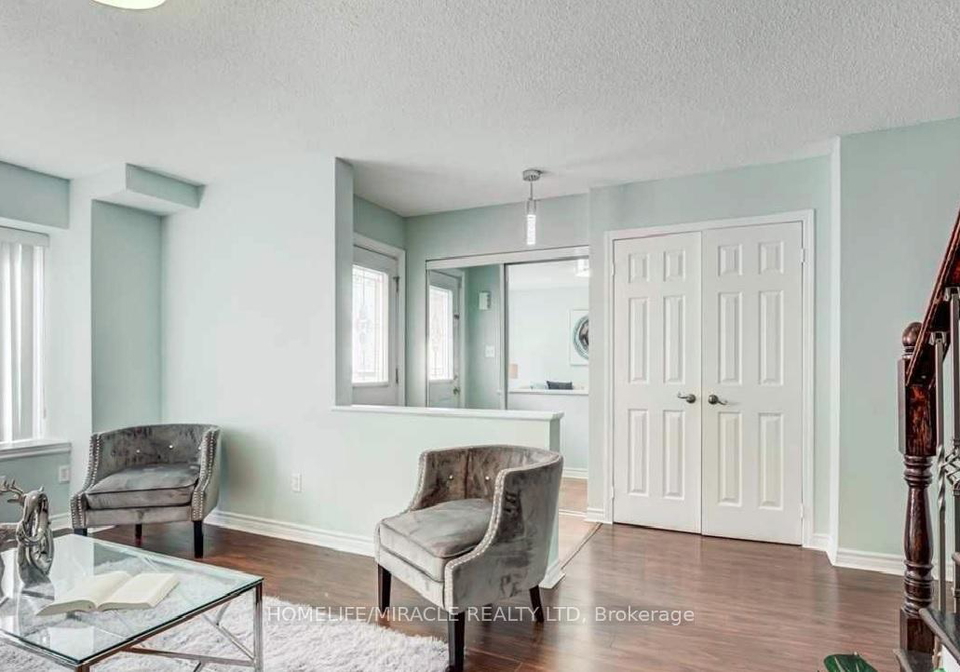 4200-kingston-road-scarborough-ontario-e13472682