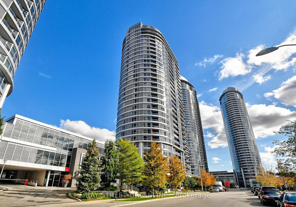 151-village-green-square-scarborough-ontario-e13472924