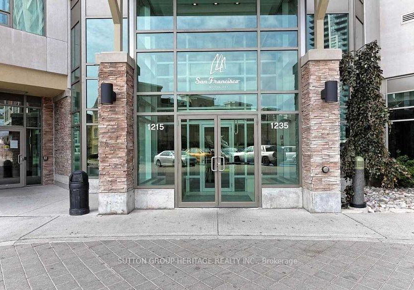 1215-bayly-street-pickering-ontario-e13473464