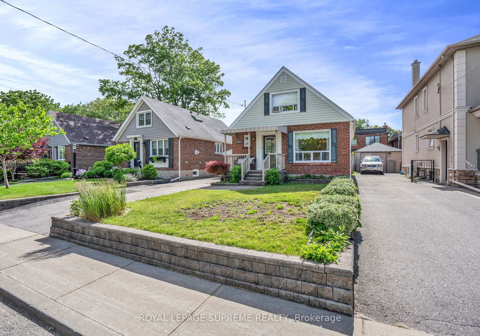 102-binswood-avenue-east-york-ontario-e13473524