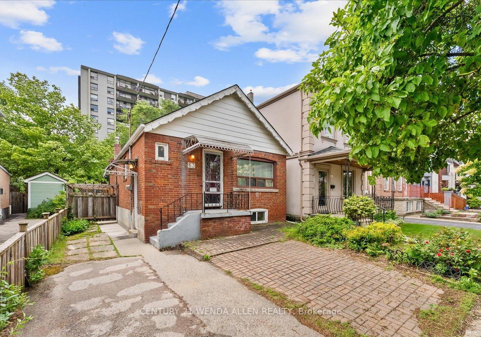 63-torrens-avenue-east-york-ontario-e13474316