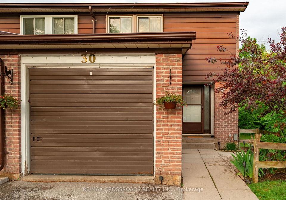 350-camelot-court-oshawa-ontario-e13474526