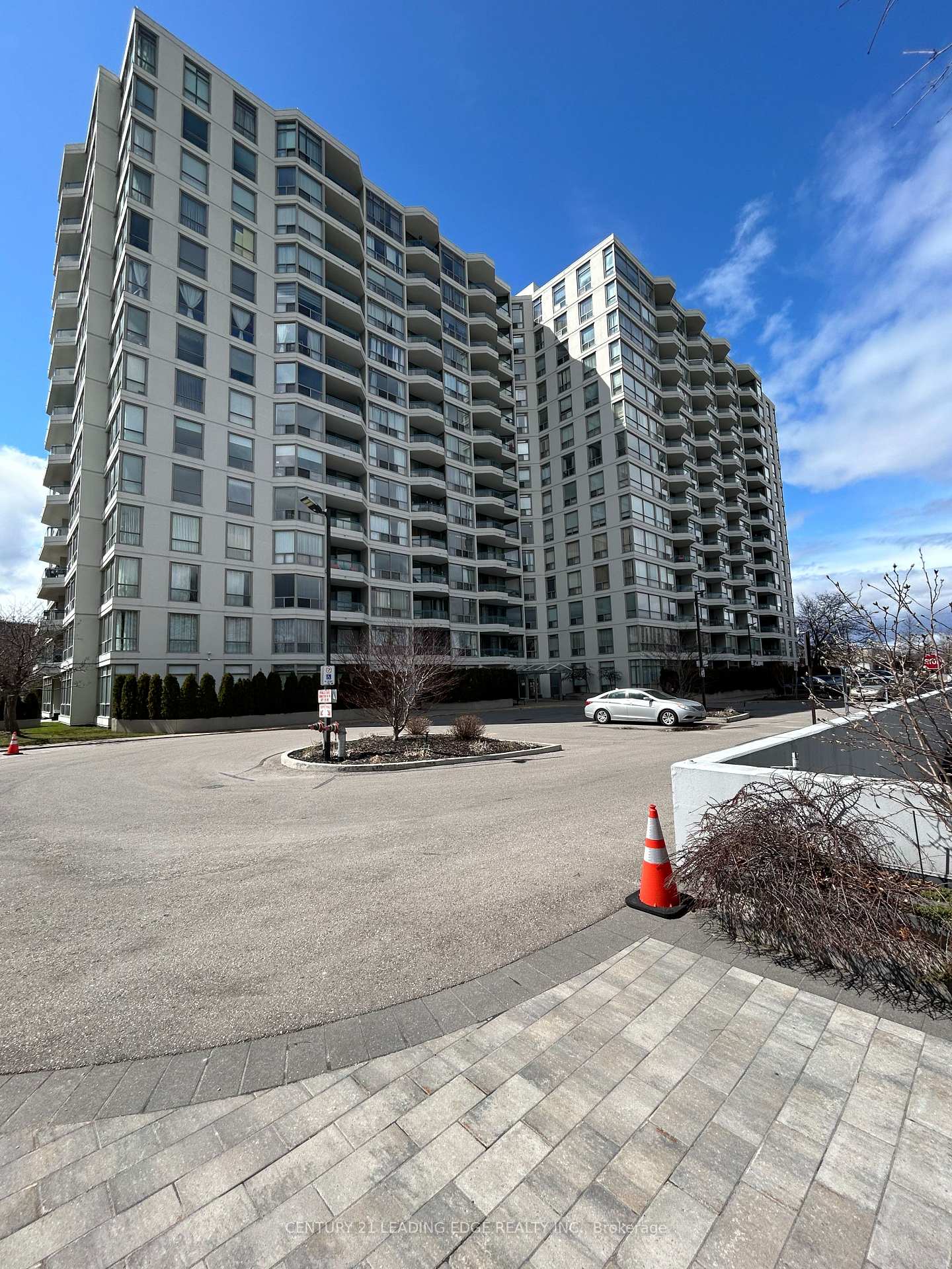 4727-sheppard-avenue-e-scarborough-ontario-e13475058