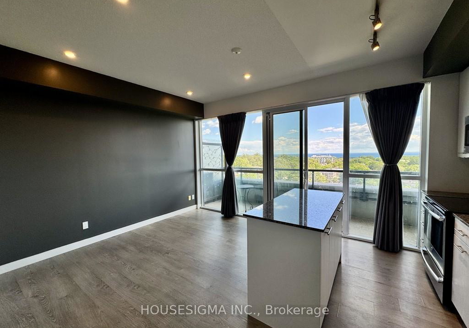 2055-danforth-avenue-toronto-ontario-e13475490