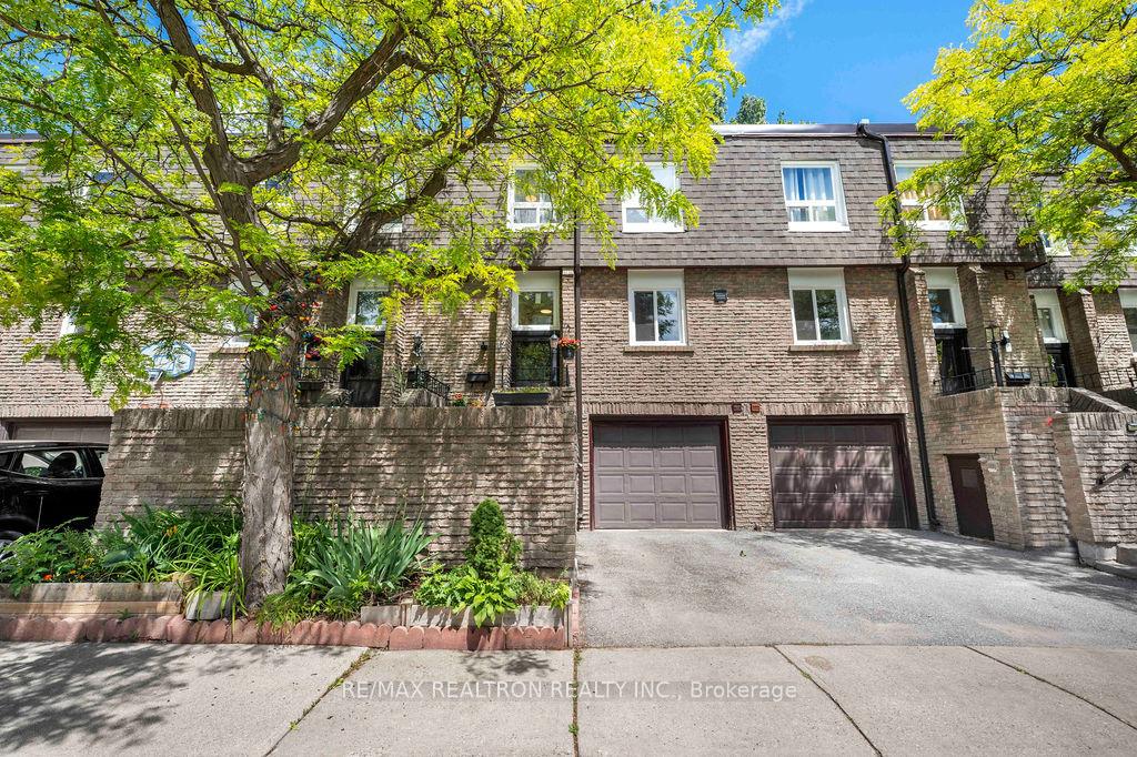 1-davisbrook-boulevard-scarborough-ontario-e13475634