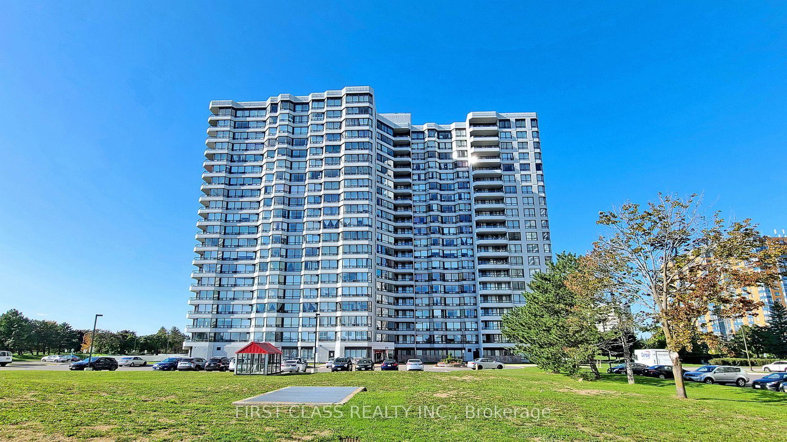 330-alton-towers-circle-scarborough-ontario-e13475916