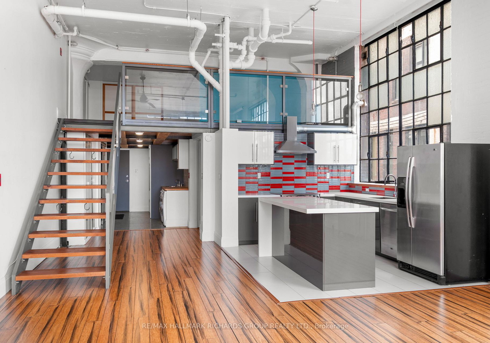 245-carlaw-avenue-toronto-ontario-e13476566