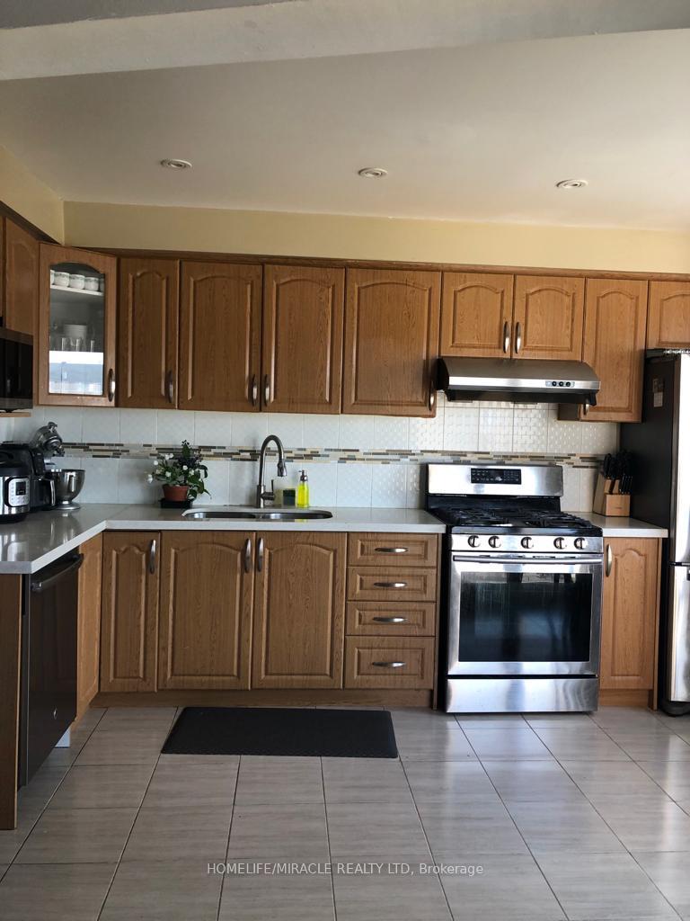 144-robbinstone-drive-scarborough-ontario-e13476622