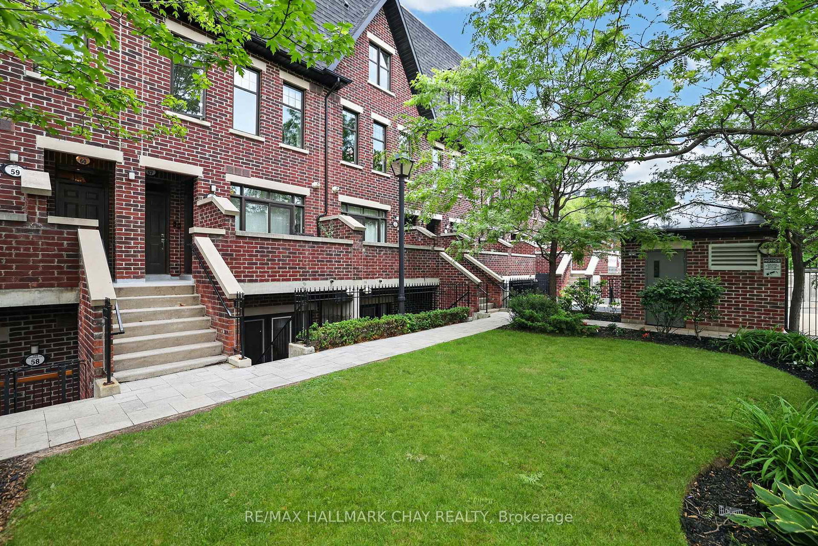 140-broadview-avenue-toronto-ontario-e13476694