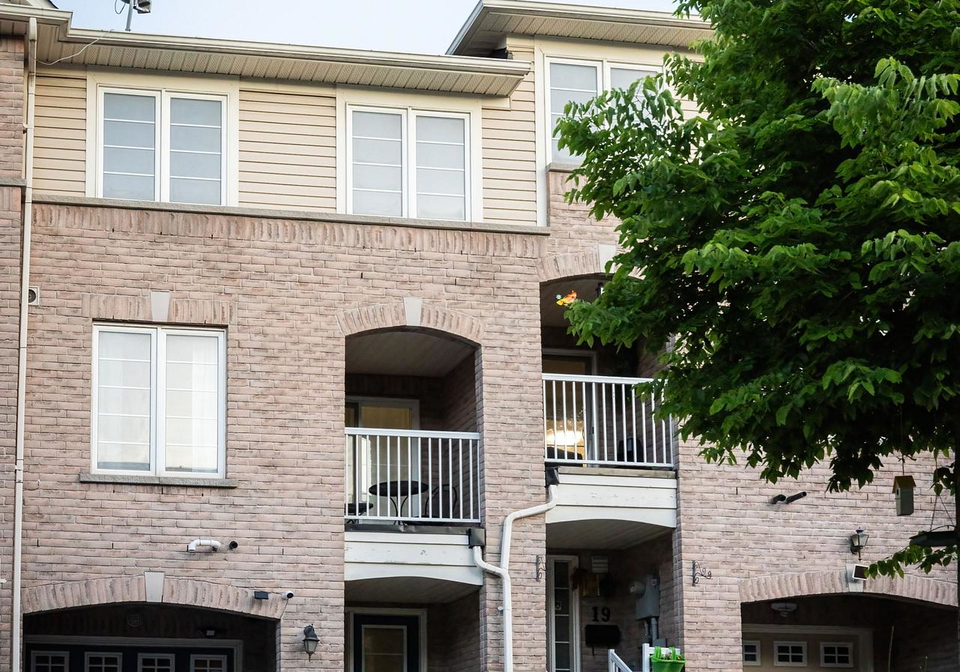 17-thornharrold-street-ajax-ontario-e13476724