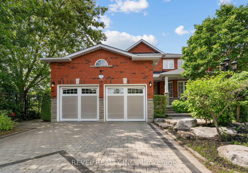 7-callander-court-ajax-ontario-e13477704