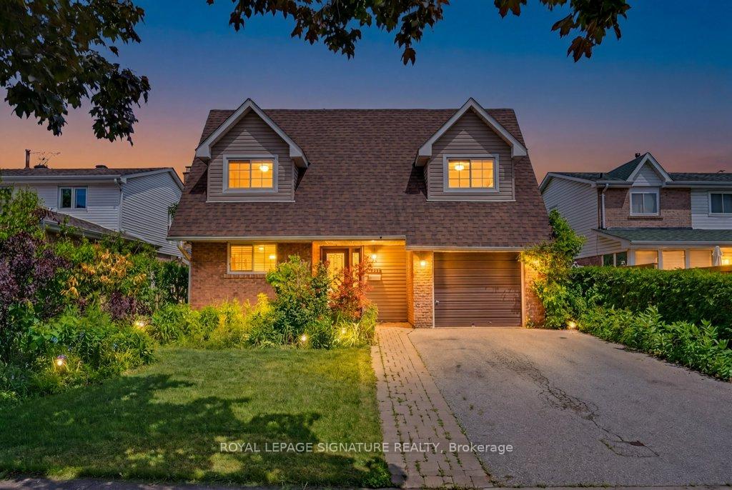 1580-alwin-circle-pickering-ontario-e13478760