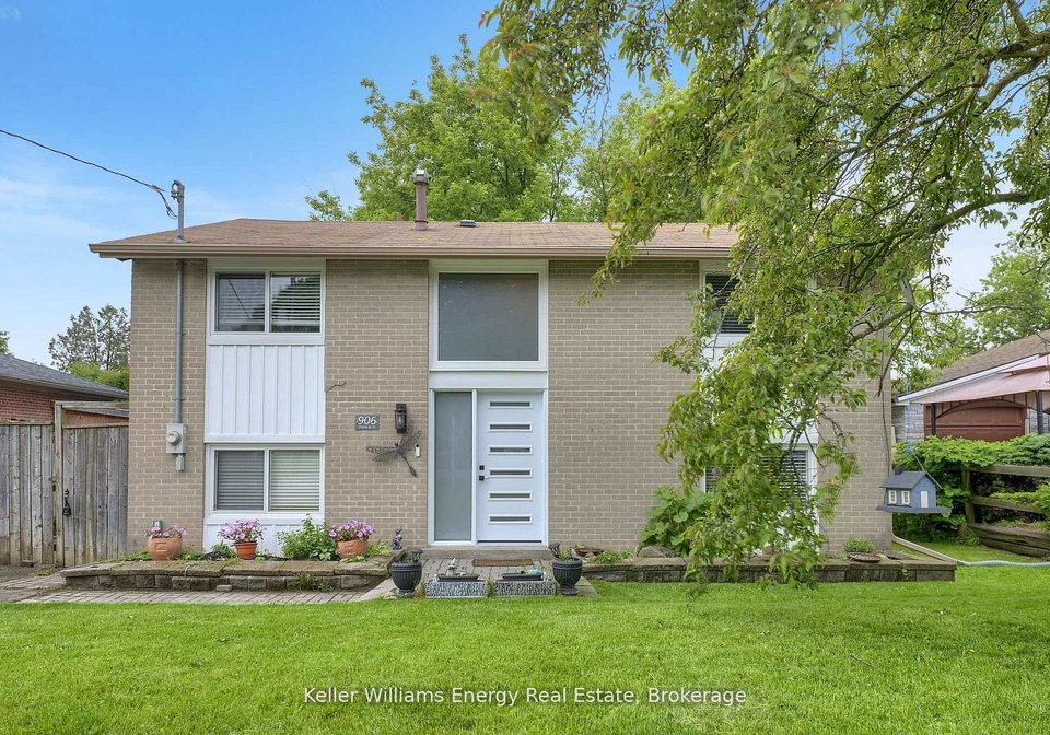 906-centre-street-n-whitby-ontario-e13478836