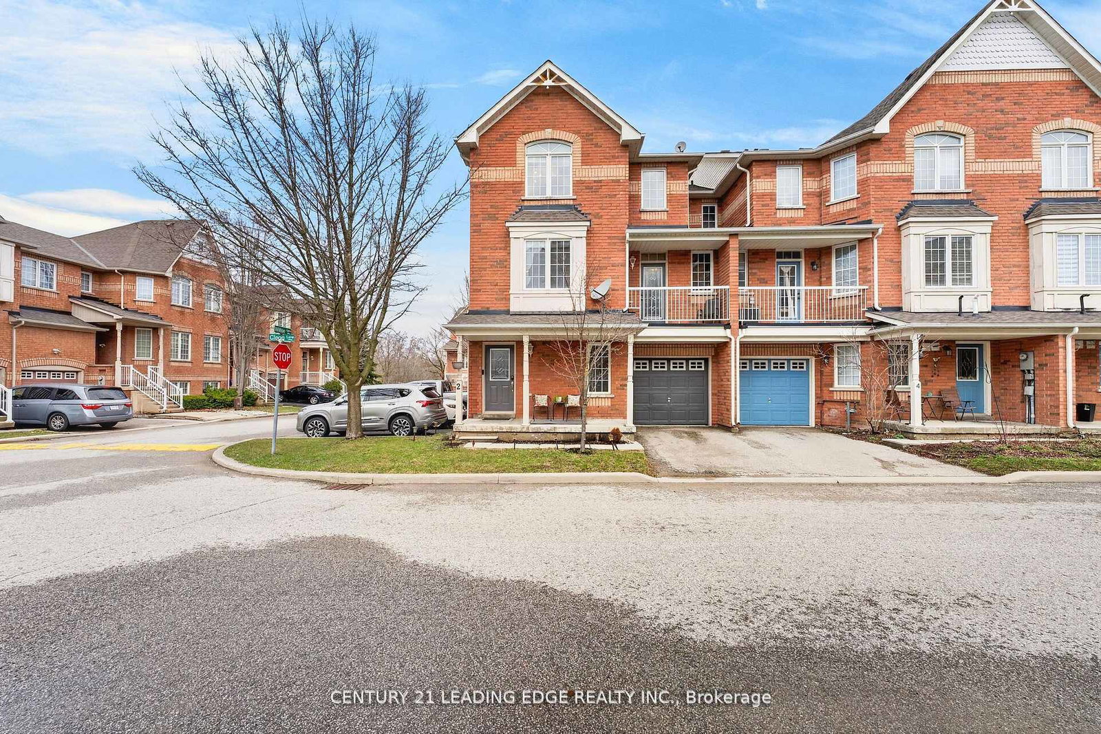 2-clegg-lane-ajax-ontario-e13478960