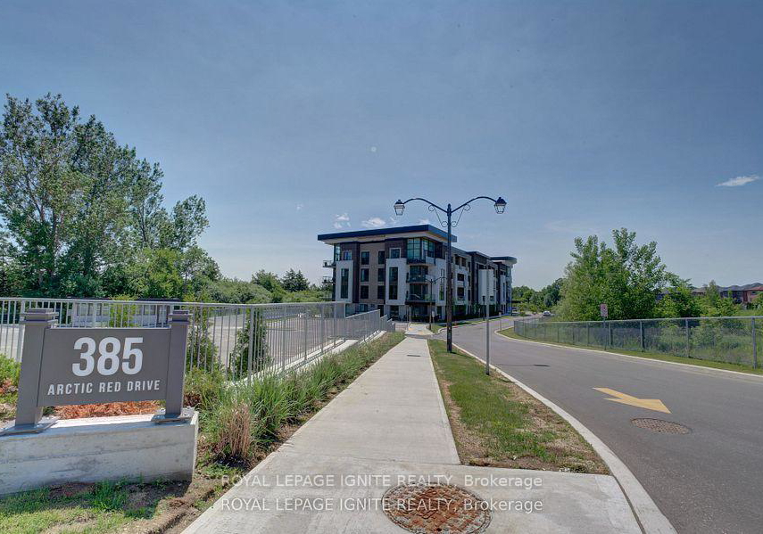 385-arctic-red-drive-oshawa-ontario-e13478970