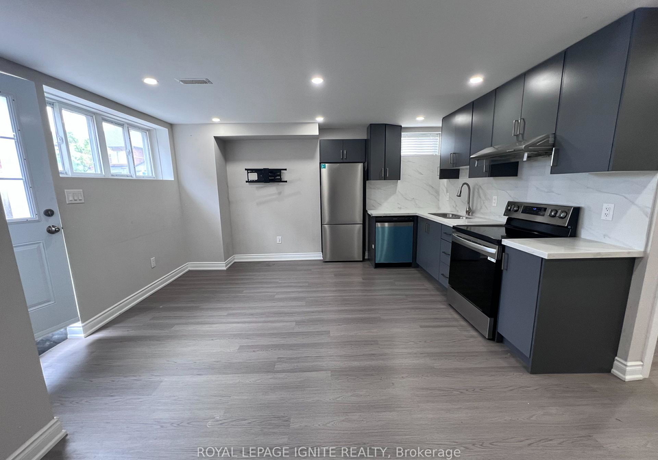 2449-hibiscus-drive-pickering-ontario-e13479014