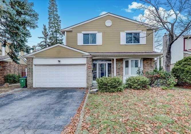 23-longbow-square-scarborough-ontario-e13479182