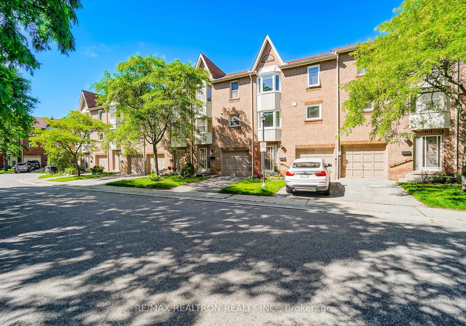 25-cardwell-avenue-scarborough-ontario-e13479534