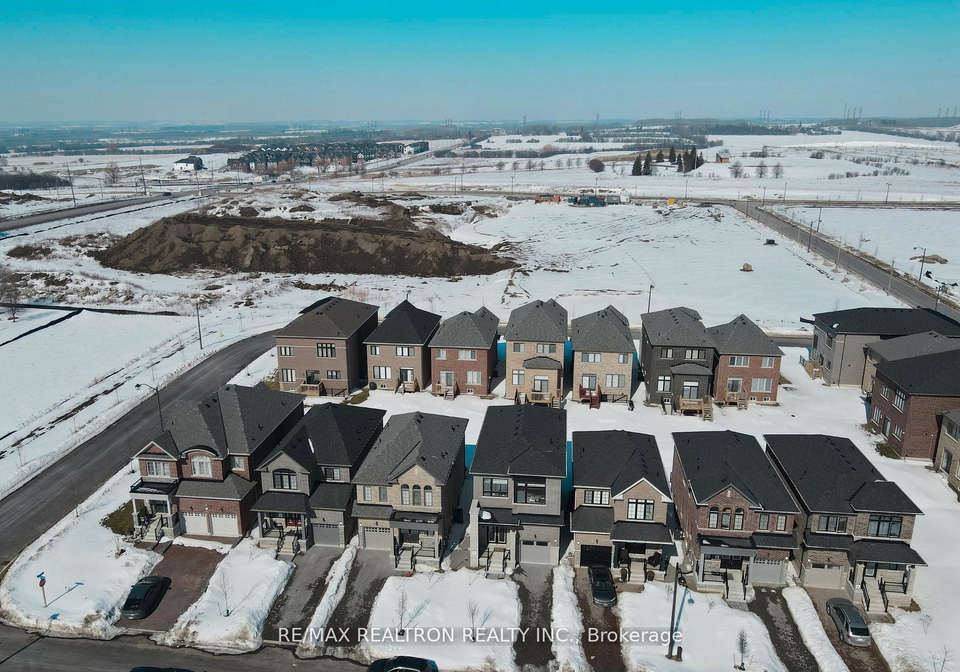 1136-wilmington-avenue-oshawa-ontario-e13479954