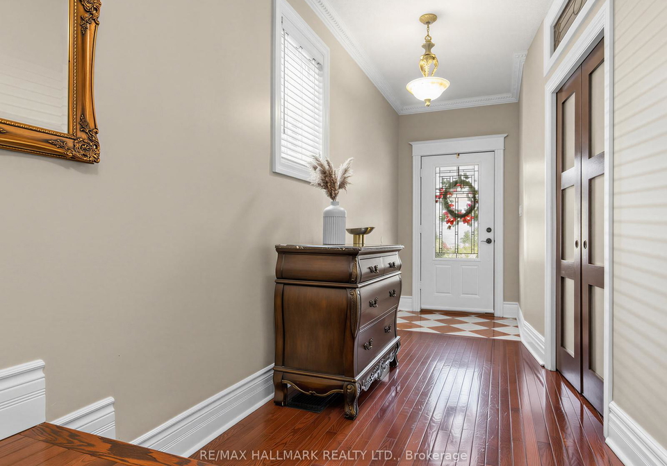 239-torrens-avenue-east-york-ontario-e13480116