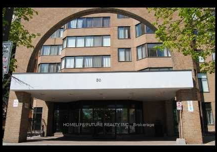80-alton-towers-circle-scarborough-ontario-e13480220