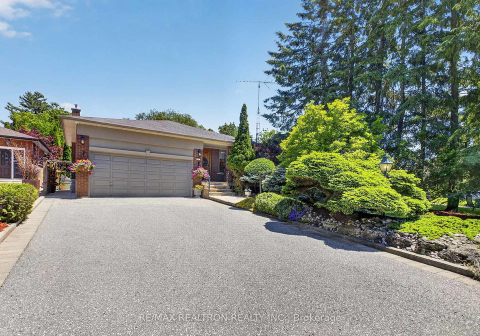 7-conlins-road-scarborough-ontario-e13480298
