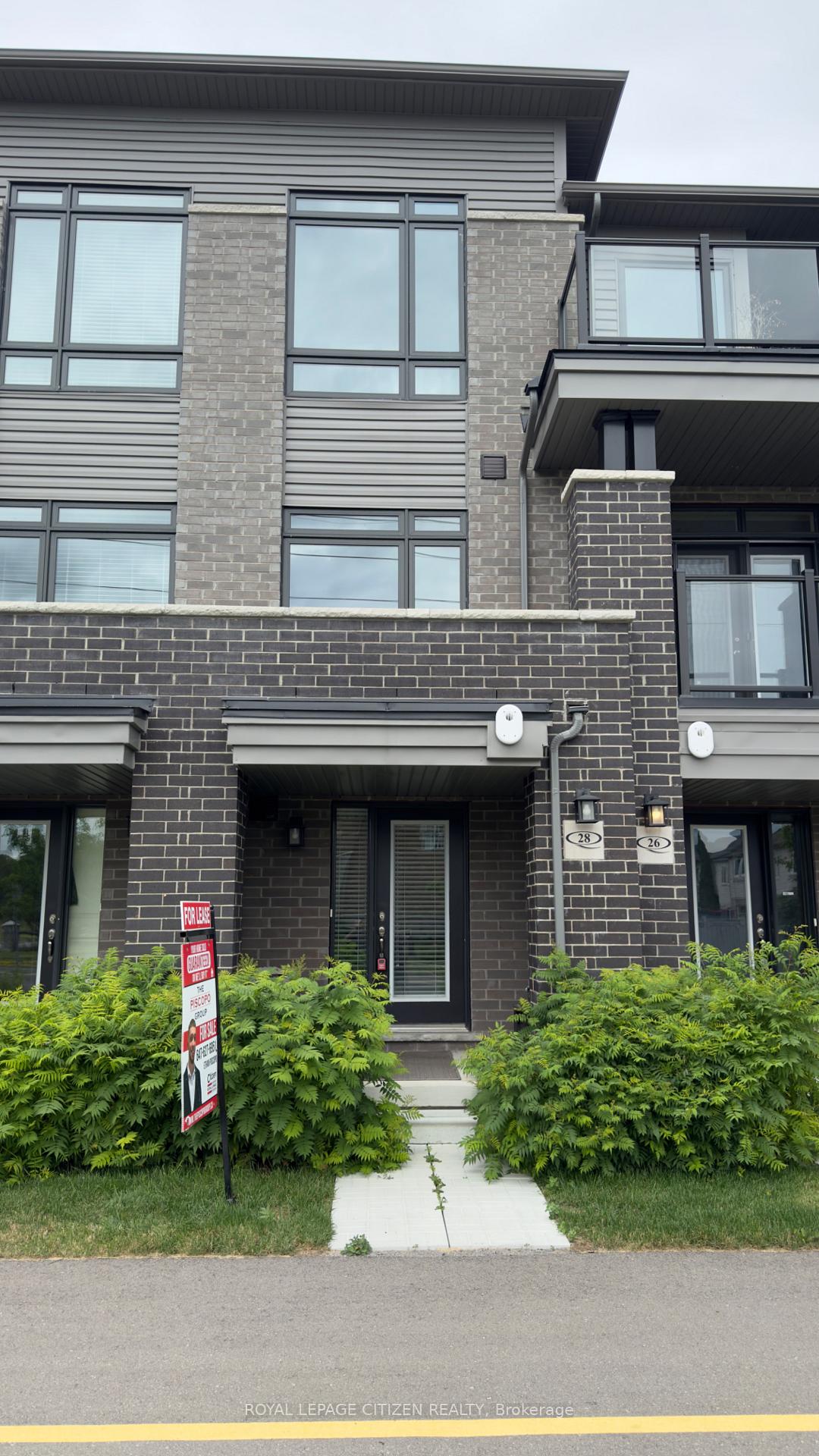 28-emmas-way-w-whitby-ontario-e13480720