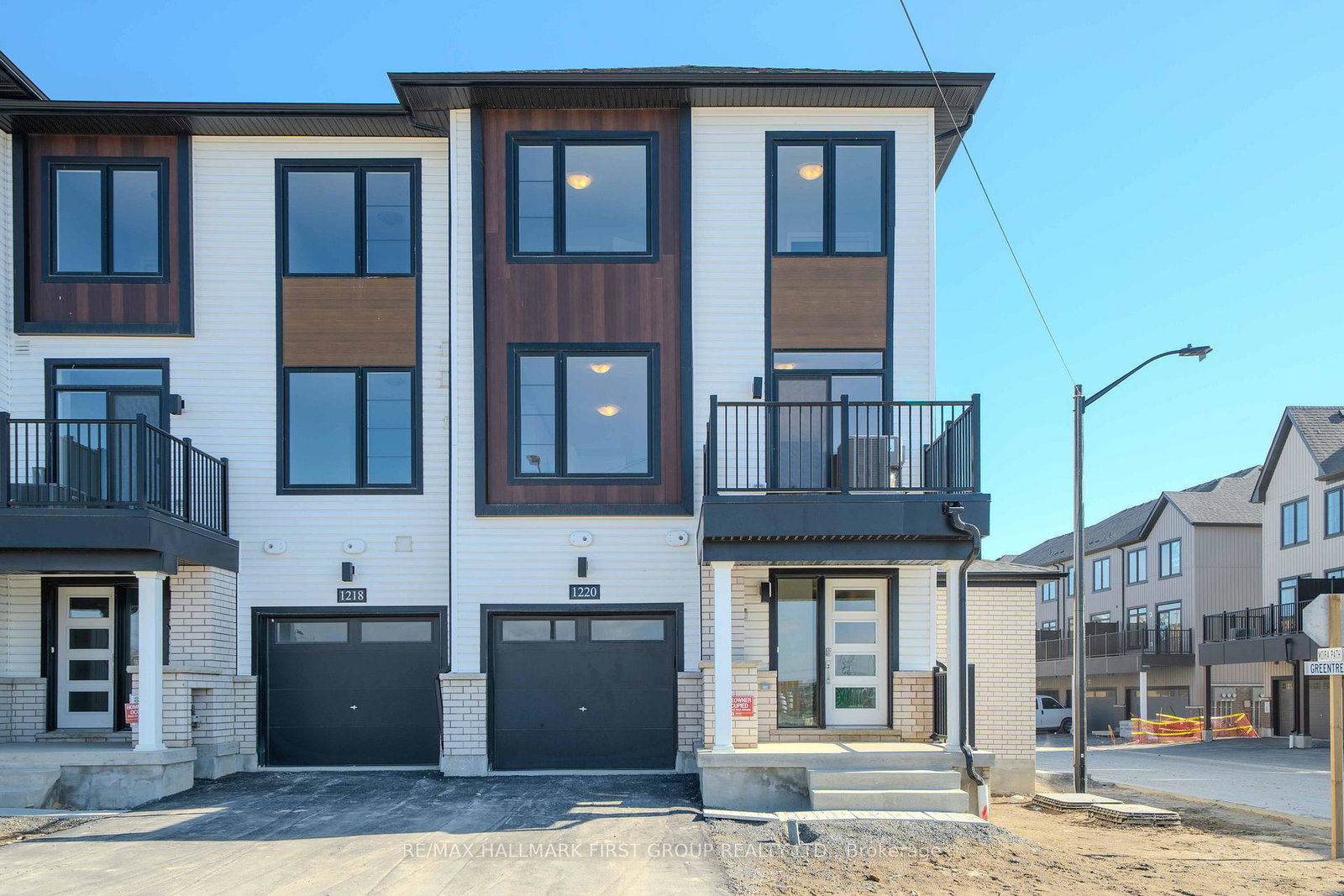 1220-greentree-path-oshawa-ontario-e13480782