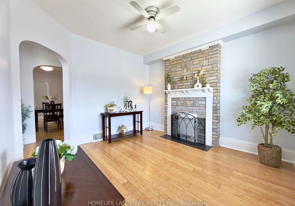 67-banting-avenue-oshawa-ontario-e13480944
