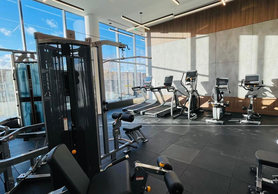 1435-celebration-drive-pickering-ontario-e13480978