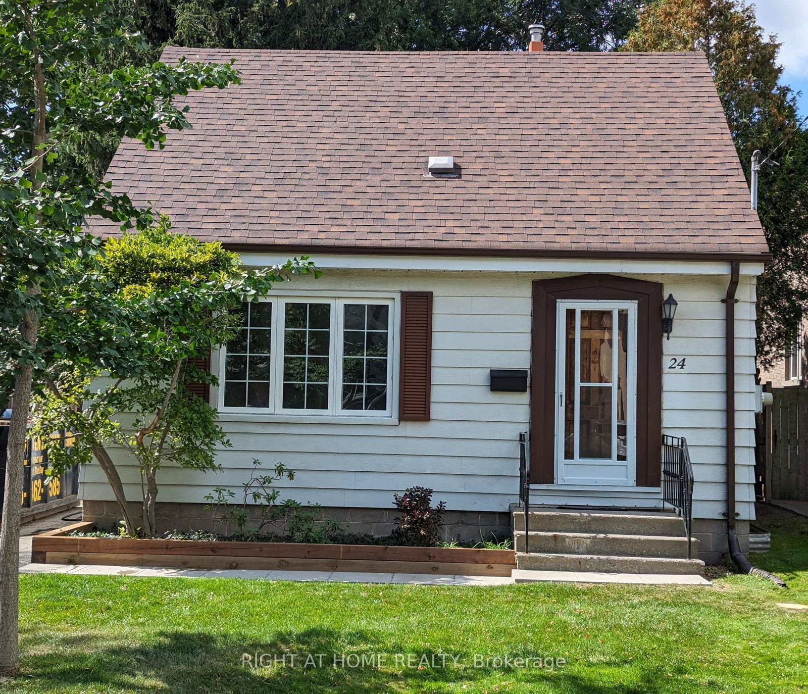 24-harewood-avenue-scarborough-ontario-e13481006