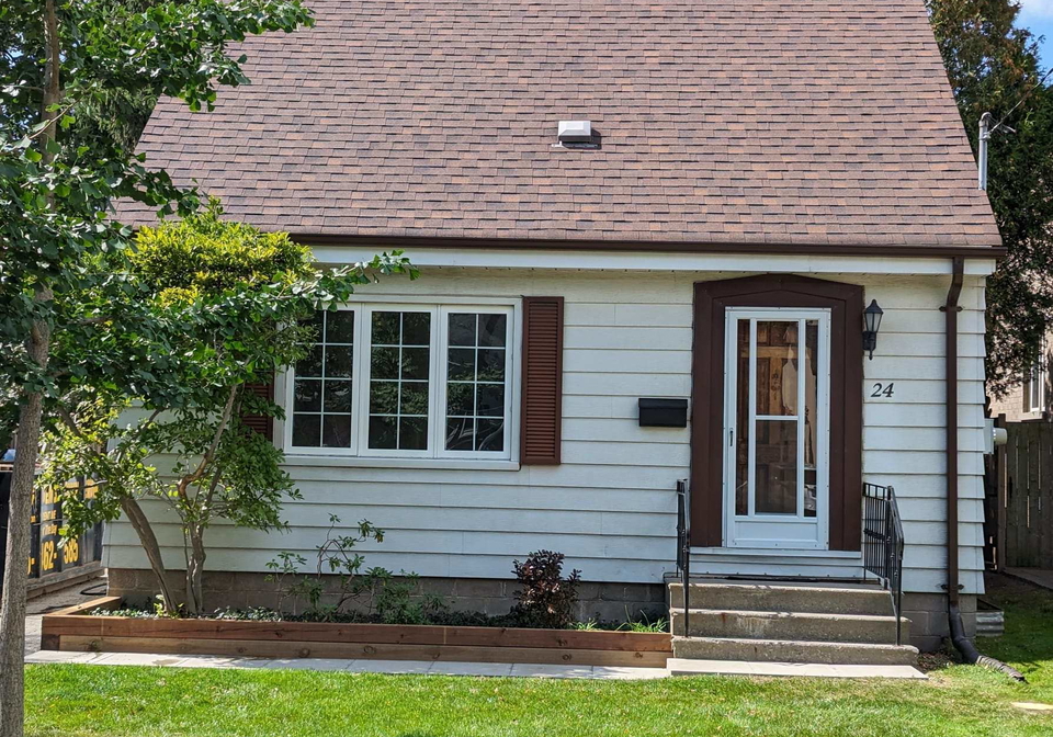 24-harewood-avenue-scarborough-ontario-e13481006