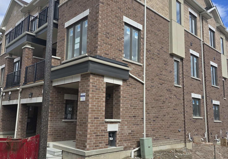 1-radiance-way-whitby-ontario-e13481728