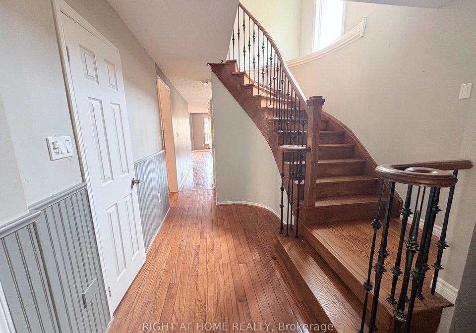 47-hewitt-crescent-ajax-ontario-e13481876