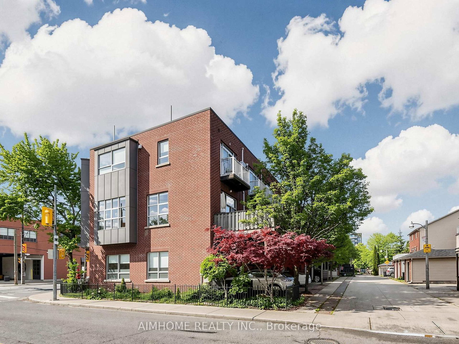 1089-dundas-street-e-toronto-ontario-e13481916