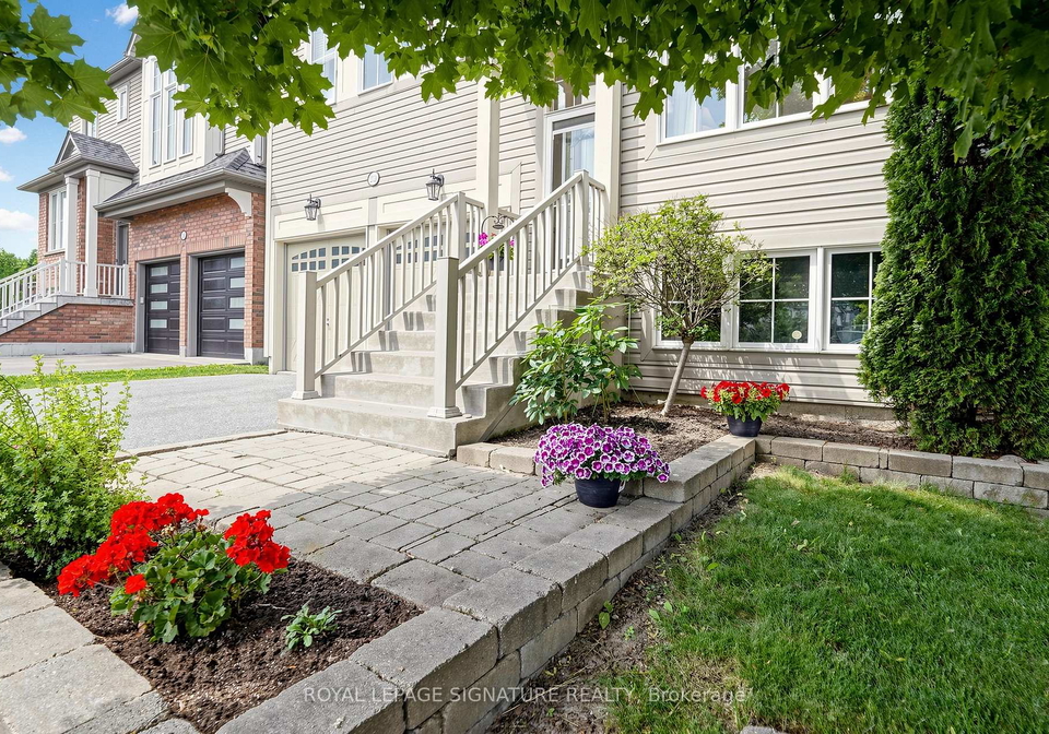 2339-pilgrim-square-oshawa-ontario-e13482244