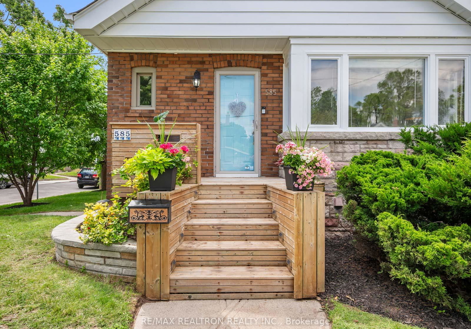 585-oconnor-drive-east-york-ontario-e13482360