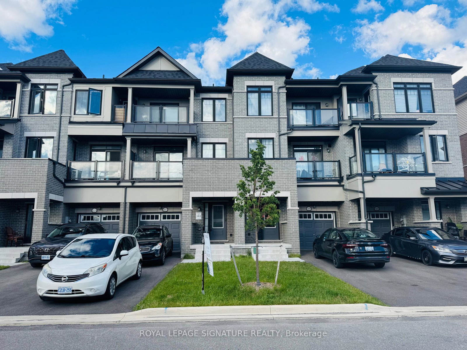2037-cameron-lott-crescent-oshawa-ontario-e13482716