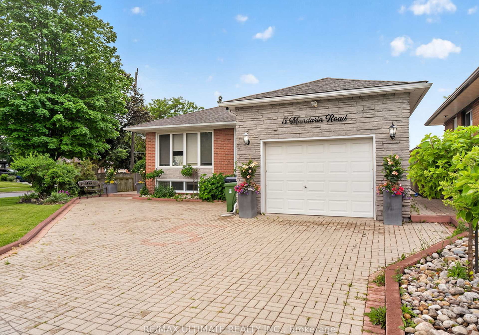 5-mandarin-road-scarborough-ontario-e13482732