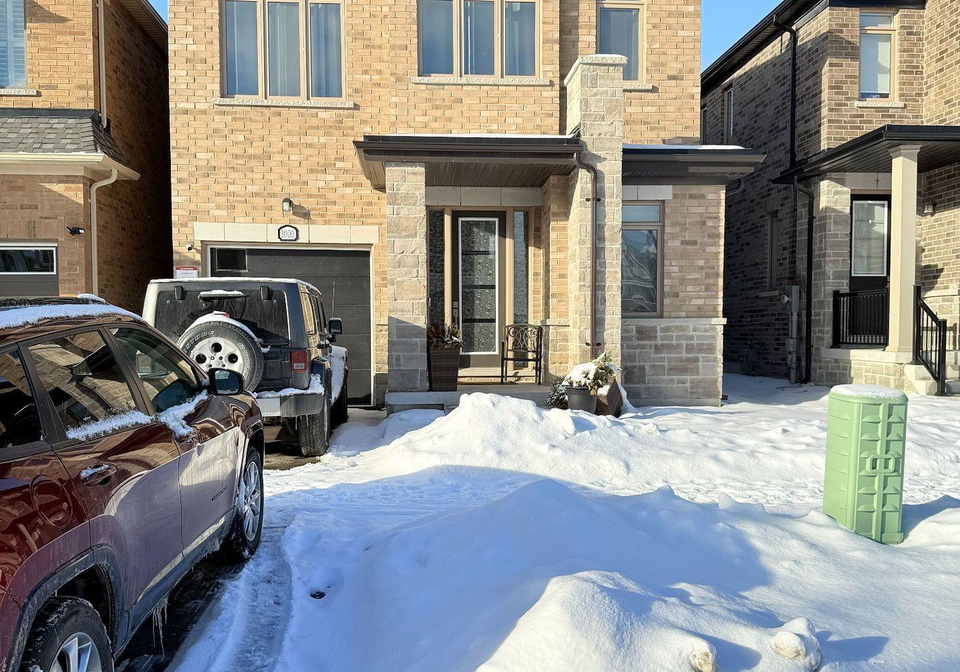 1000-andrew-murdoch-street-oshawa-ontario-e13482804