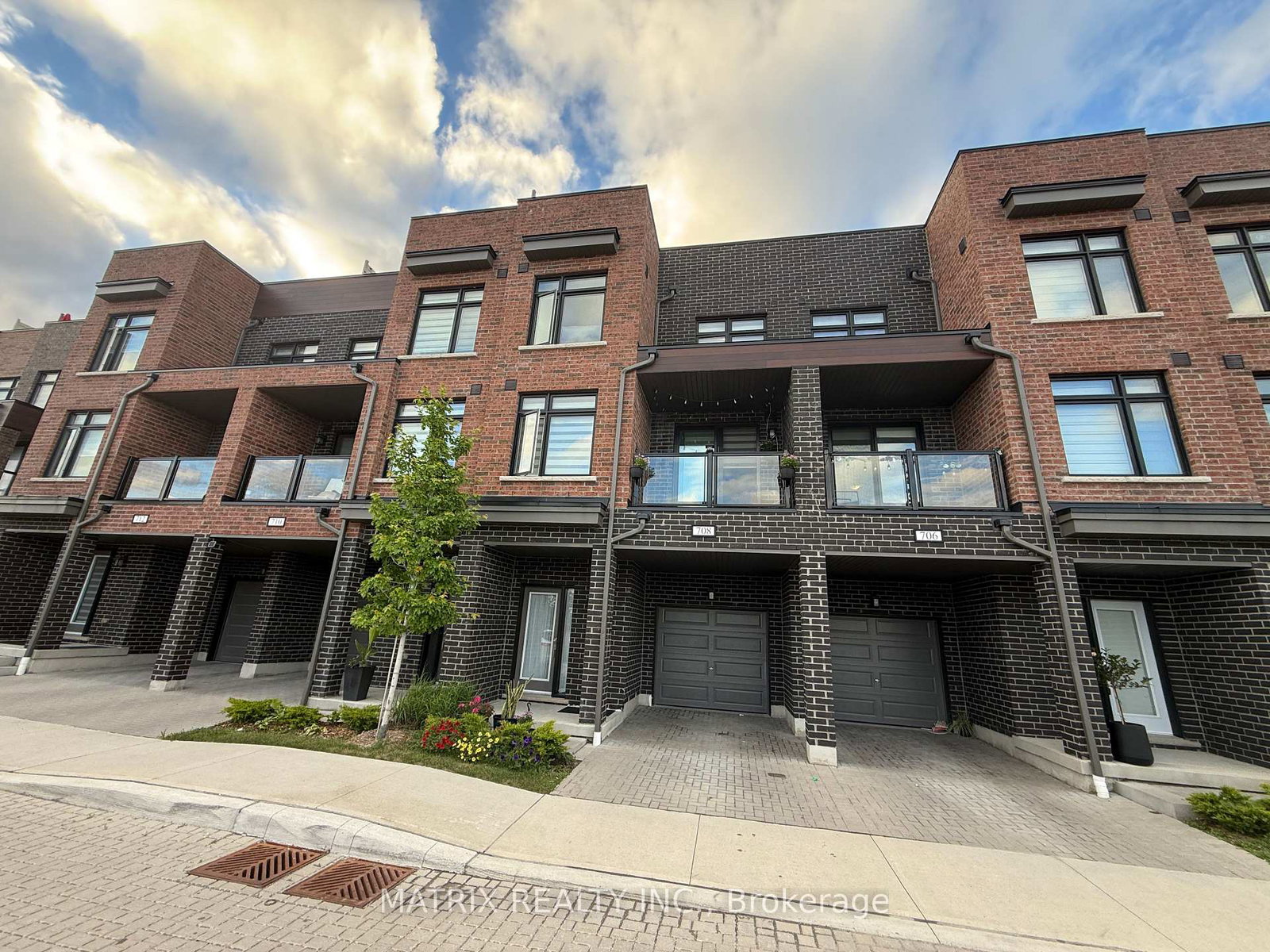 1865-pickering-parkway-pickering-ontario-e13483022