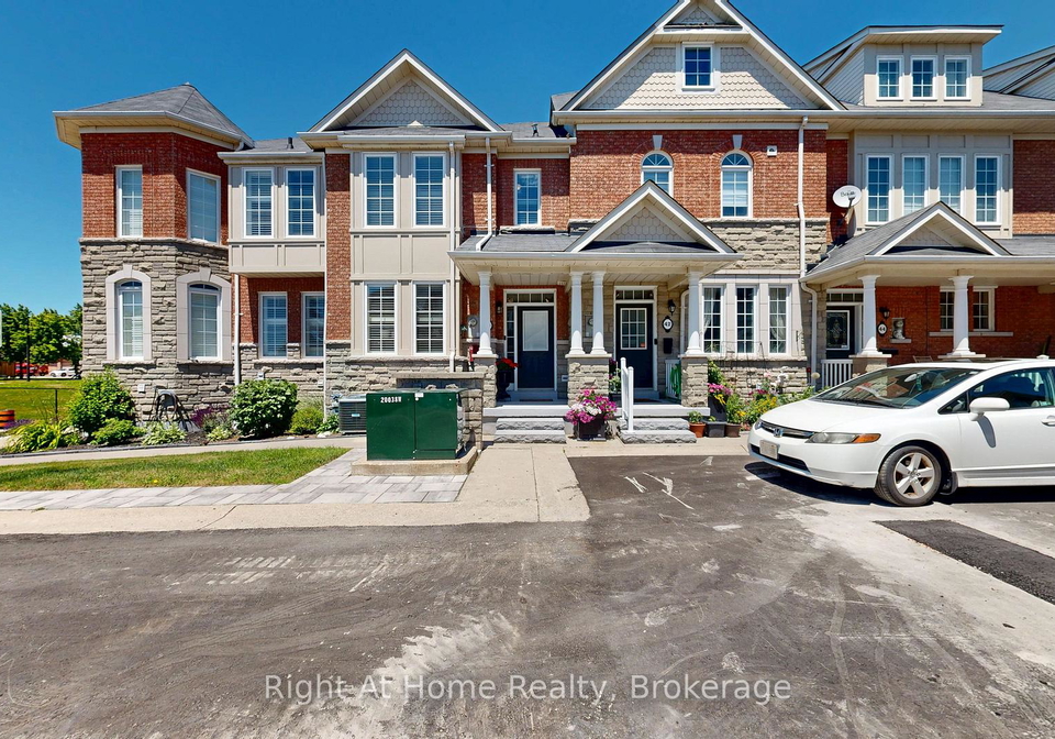 40-torr-lane-ajax-ontario-e13483492