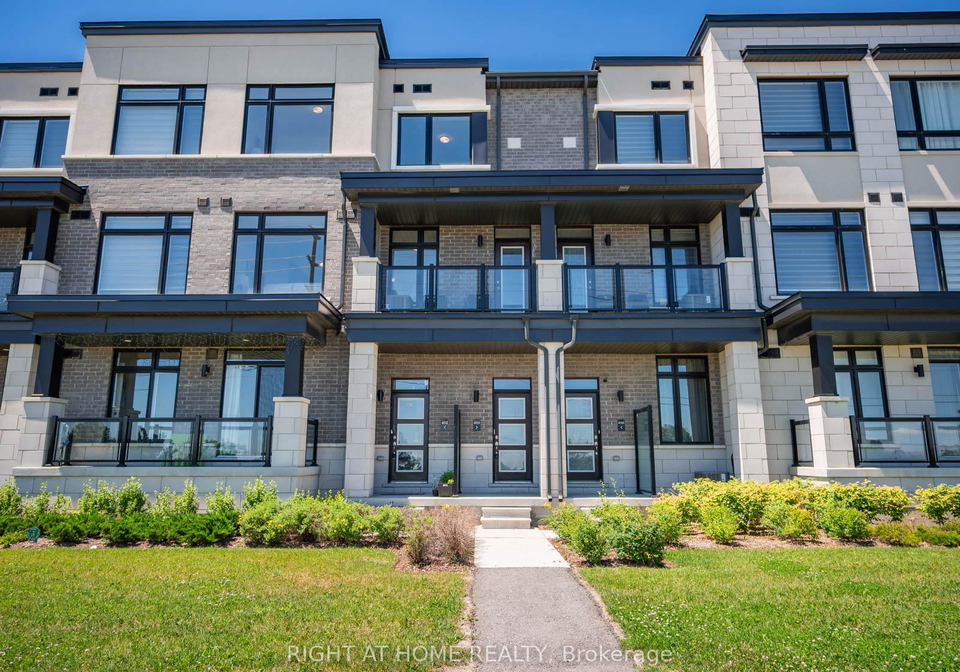 2550-castlegate-crossing-pickering-ontario-e13483584