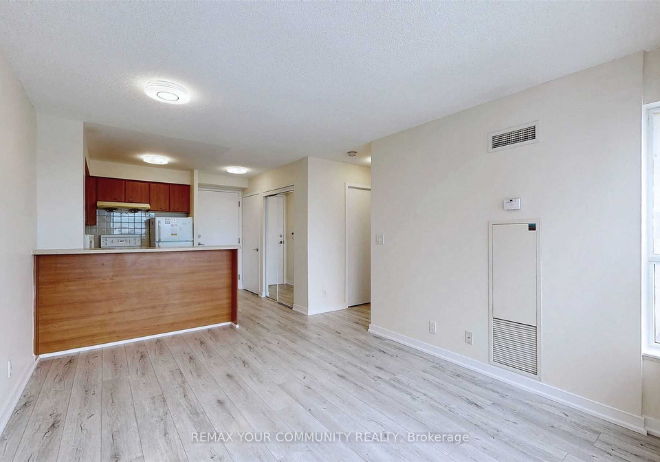36-lee-centre-drive-scarborough-ontario-e13483644