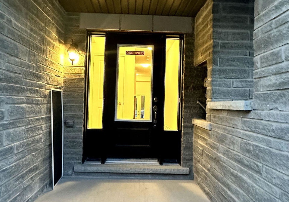 532-danks-rdg-drive-w-ajax-ontario-e13483850