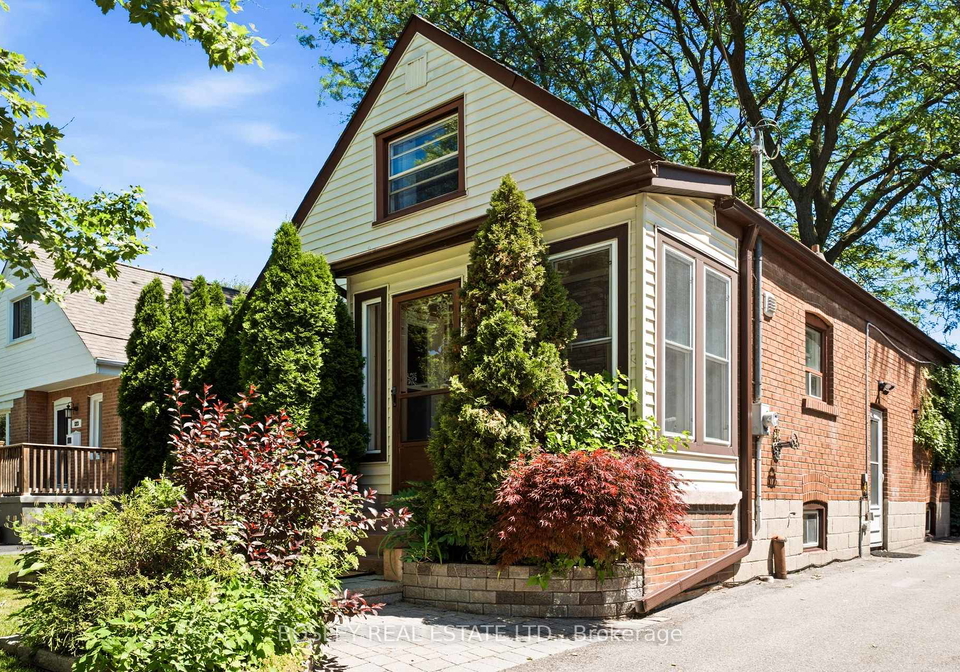 121-presley-avenue-scarborough-ontario-e13484208