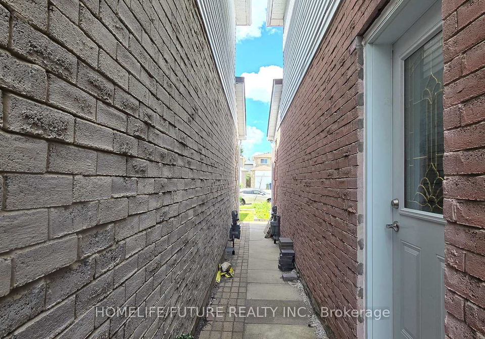 77-maresfield-drive-scarborough-ontario-e13484270
