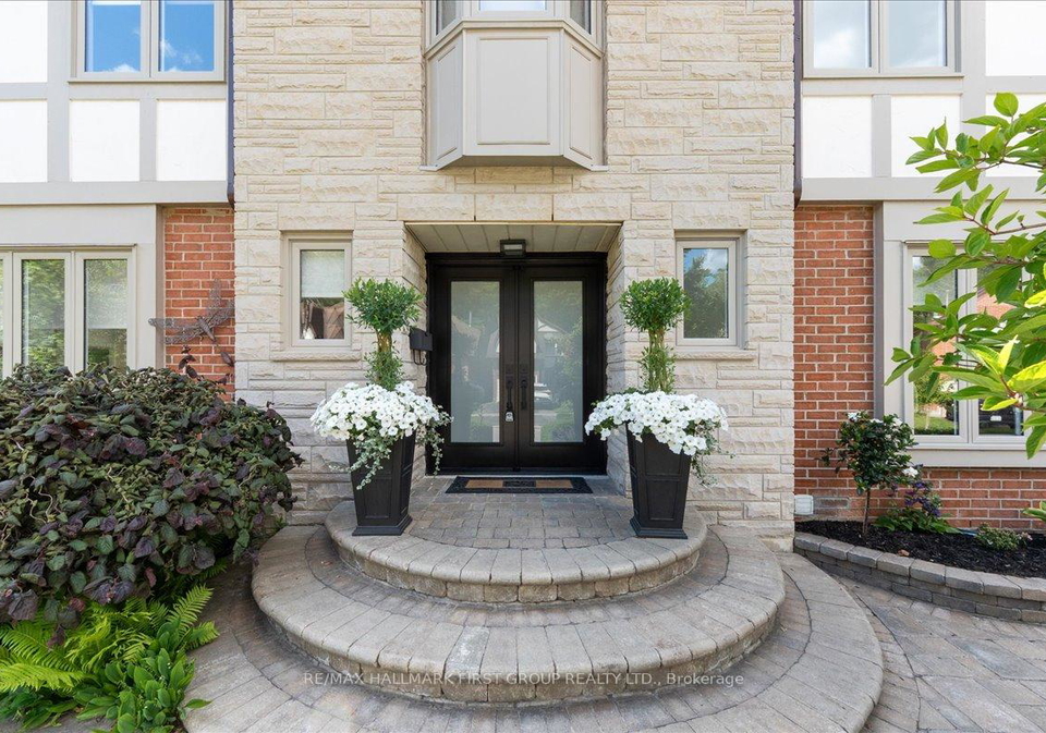 986-mountcastle-crescent-pickering-ontario-e13484348
